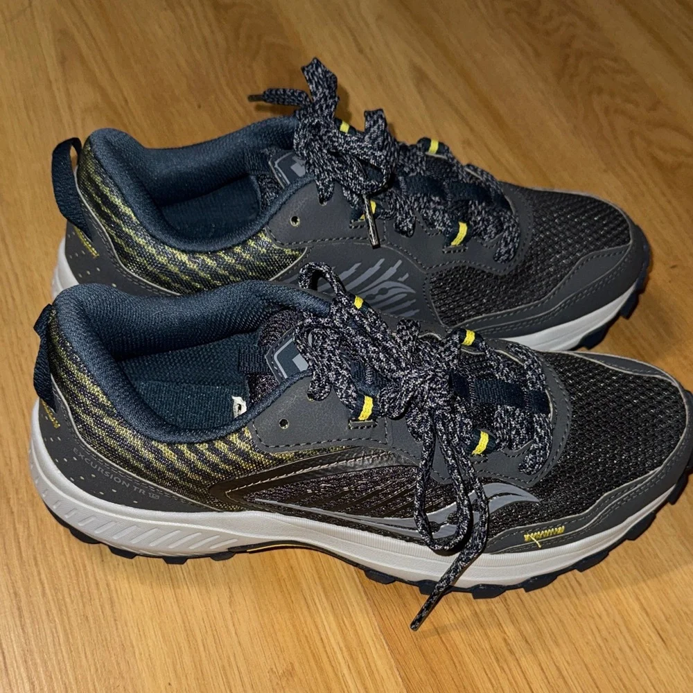 Saucony Women’s 8.5 NEW Excirsion TR 15 trail running shoes Sneakers - Picture 5 of 9